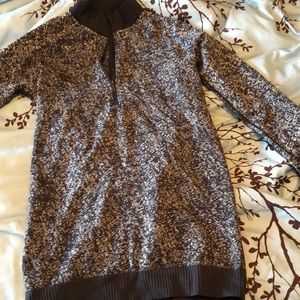 Half zip lulu sweatshirt